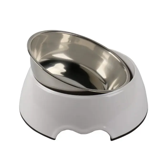 Gamelle en acier inoxydable avec design angulaire.