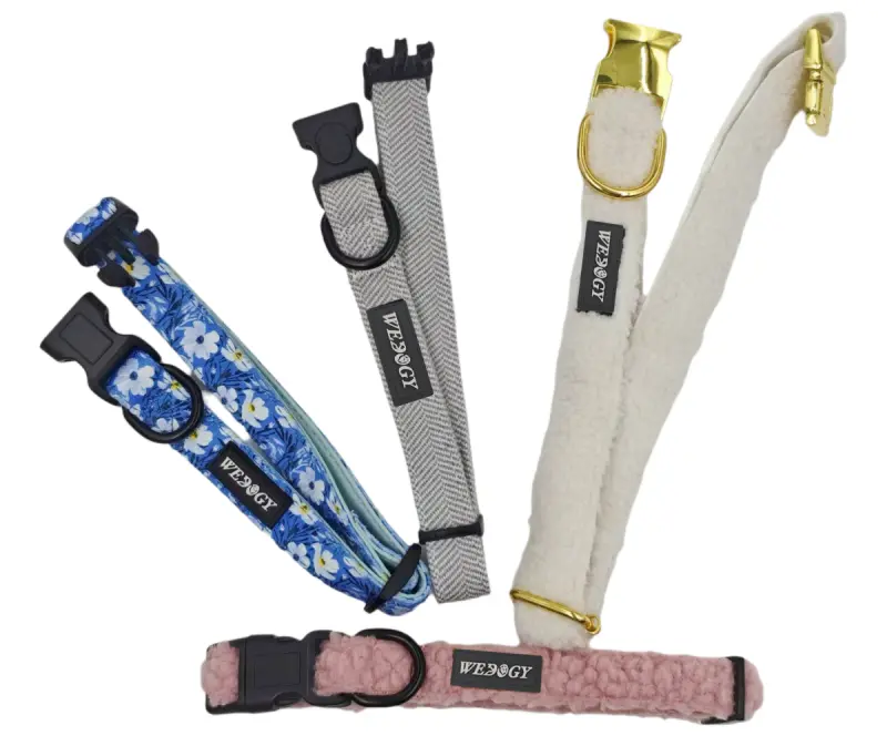 다양한 패턴의 스타일리시한 반려견 목걸이 4종.